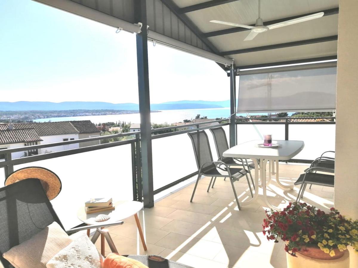 Lovely Sea View House in Malinska Island Krk Exteriör bild