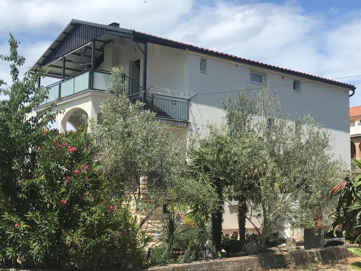 Lovely Sea View House in Malinska Island Krk Exteriör bild