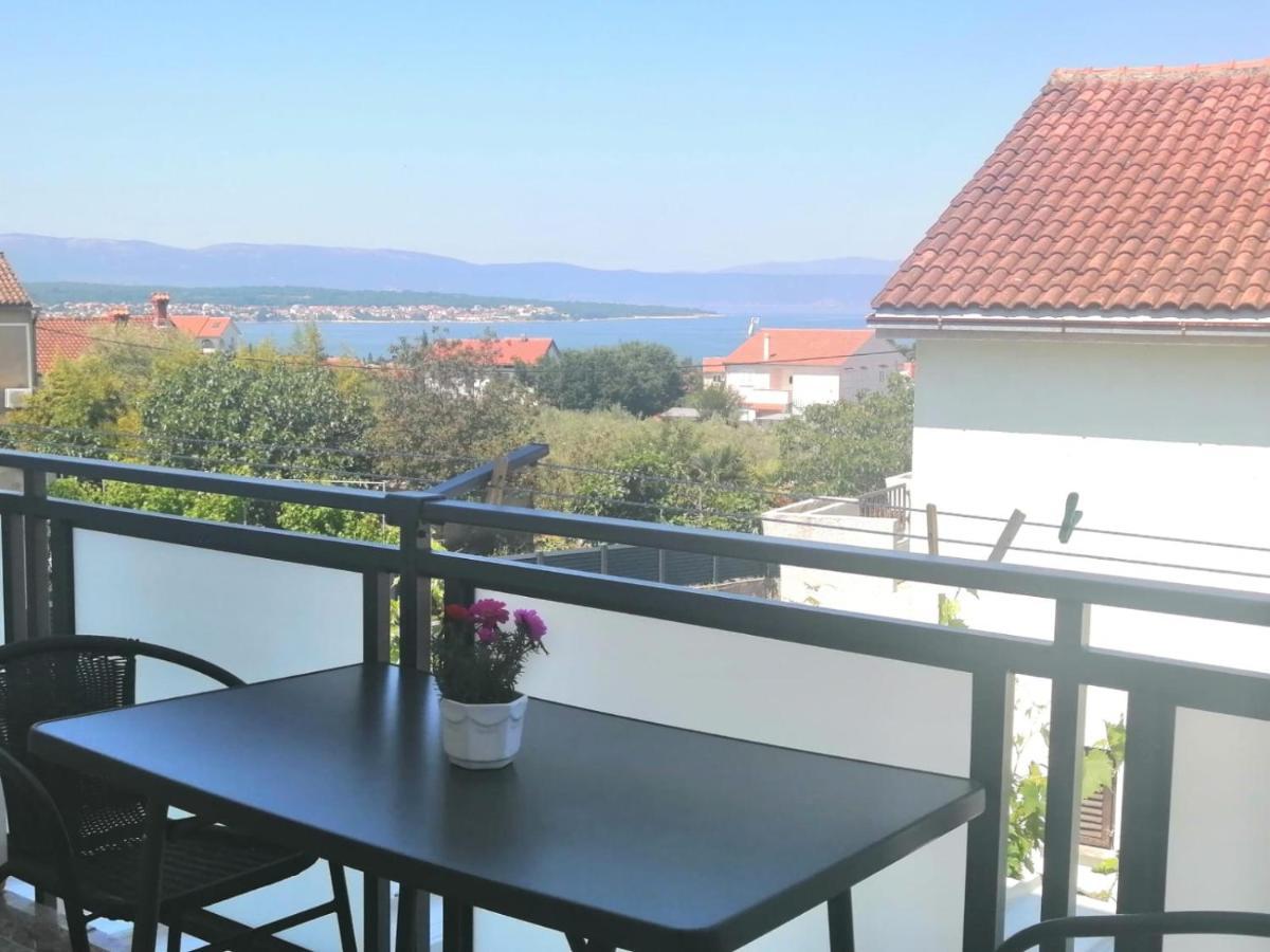 Lovely Sea View House in Malinska Island Krk Exteriör bild